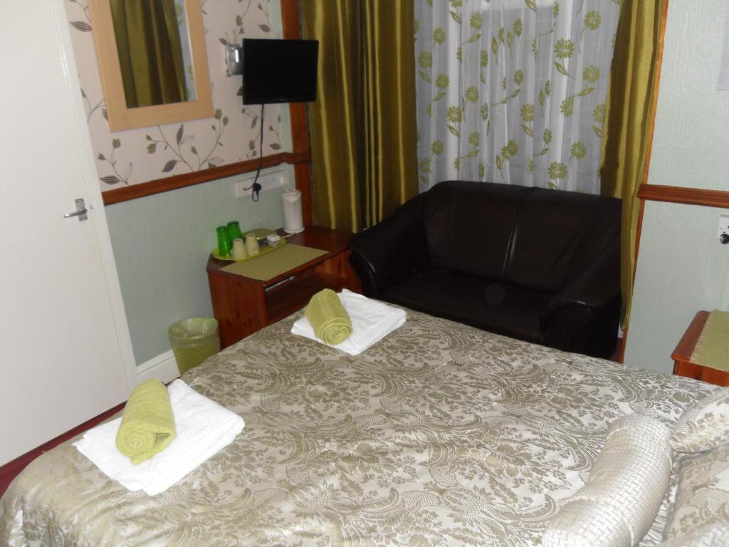 Bradleys Hotel Blackpool Bagian luar foto